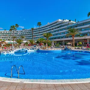 https://apartament-altamira.adeje-hotels.com