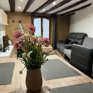 https://apt-navarreria.biarritzhotels.info